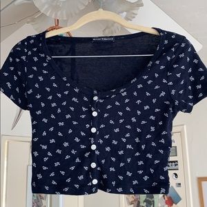 Brandy Melville crop top